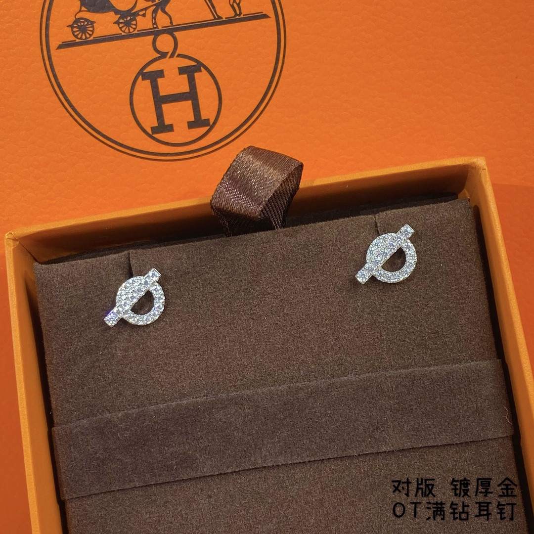 H**mes ot fully di*m*nd-encrusted stud earrings