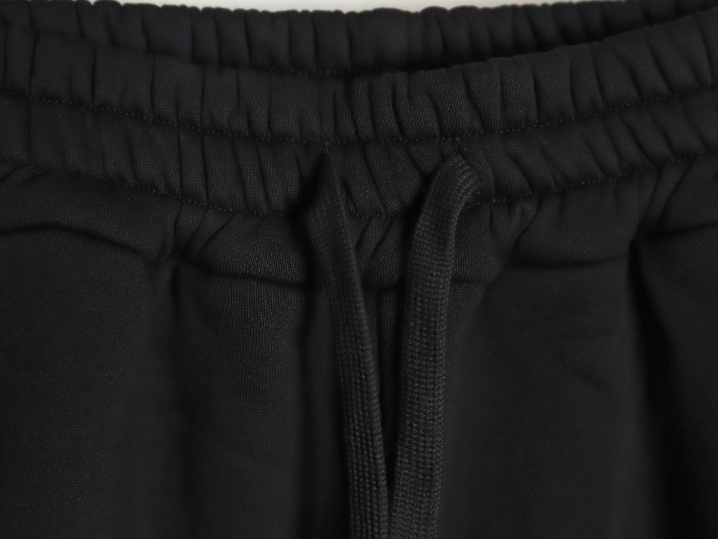 G*u*i guc fleece-lined pants suit