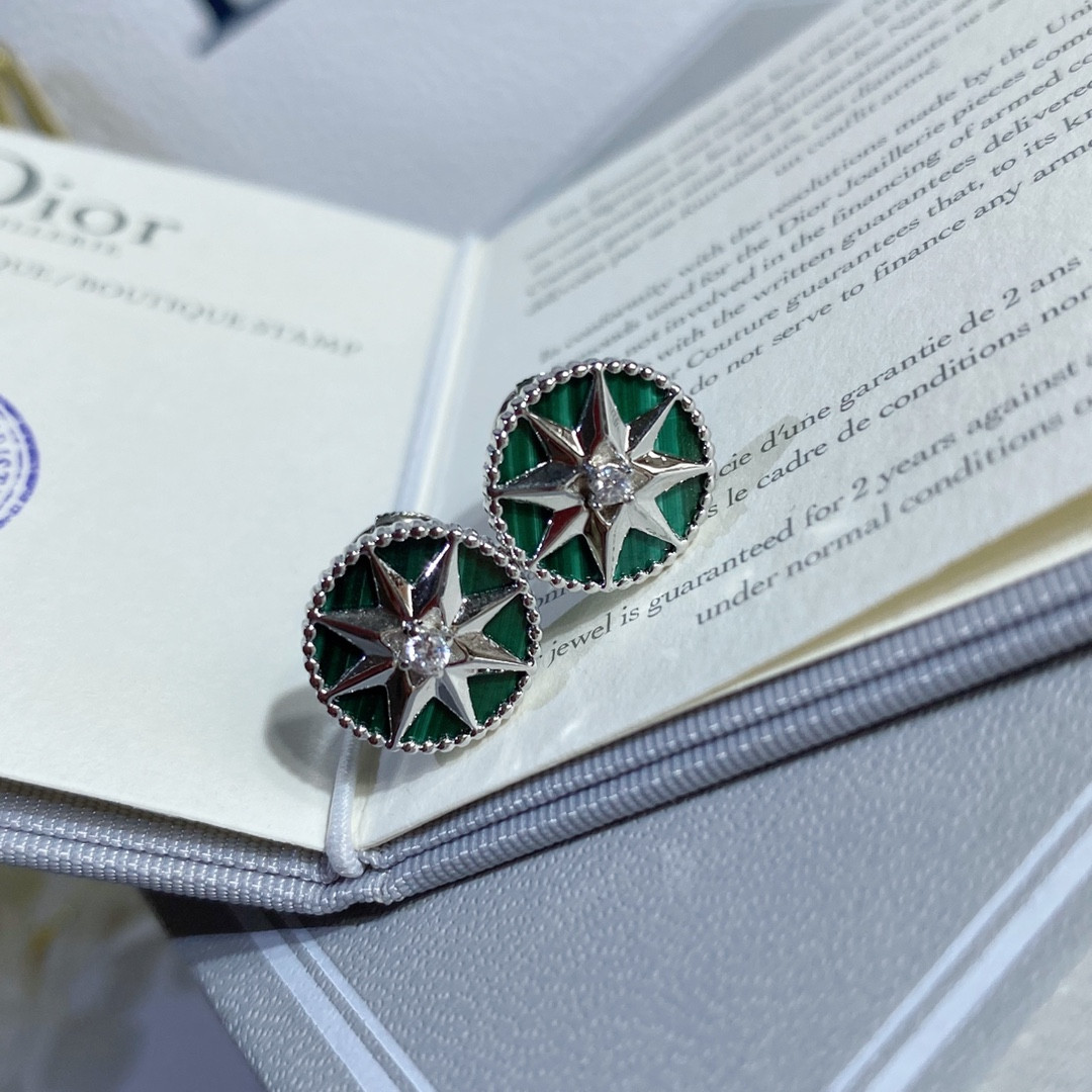 D*or compass stud earrings