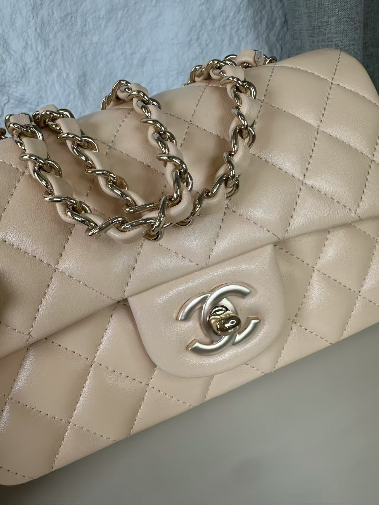 Ch*el mini flap bag 20x12x6cm
