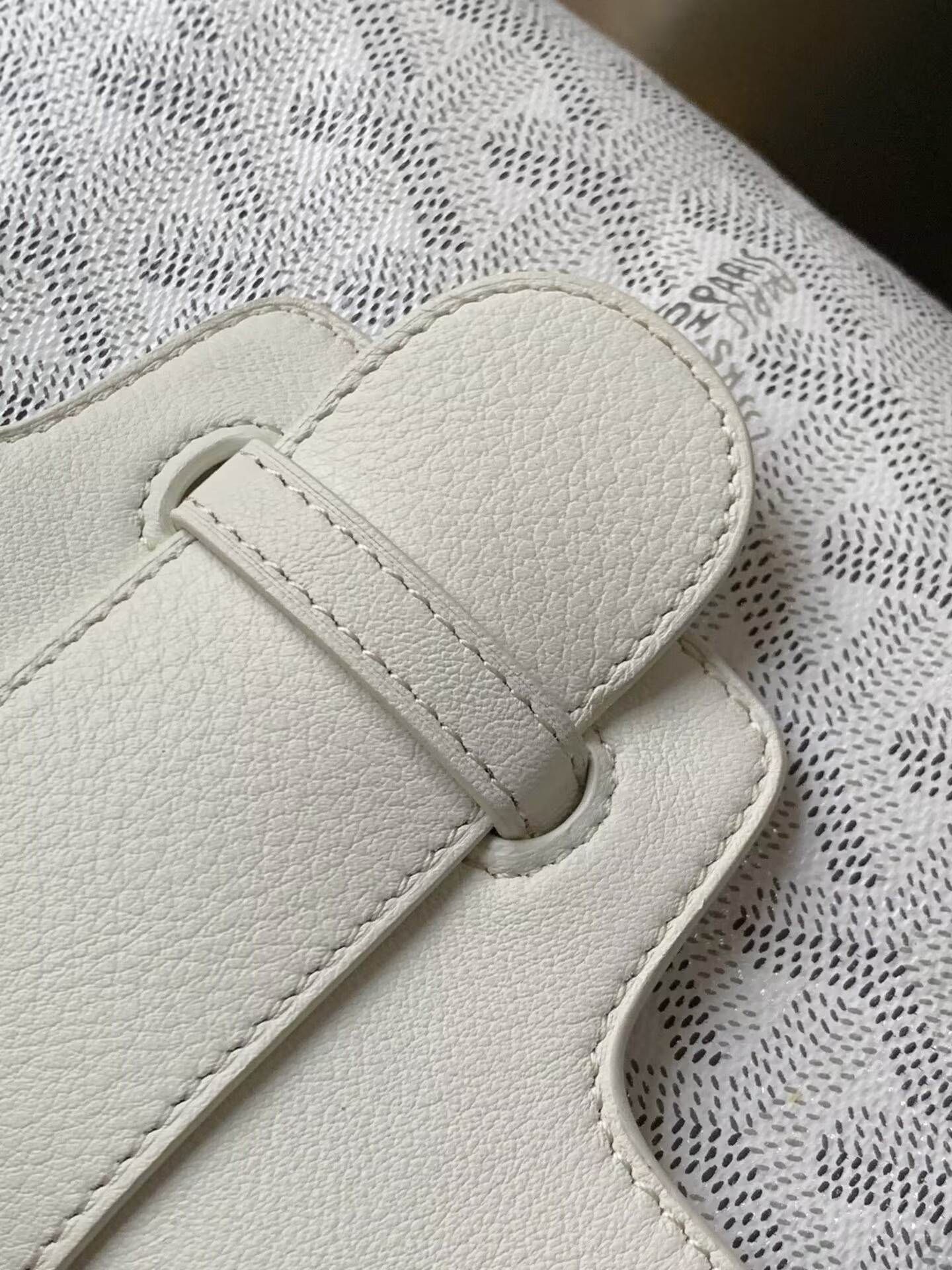 Go*ard white mini Go*ardine saigon souple 20x7.5x15cm