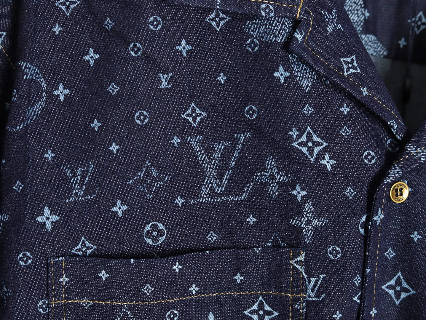 l0*is V*t0n lv short-sleeved shirts
