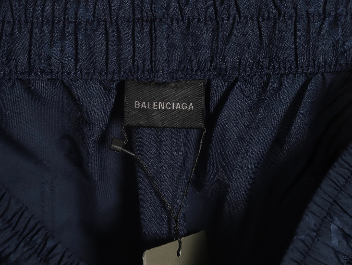 Ba*len*cia*ga 25ss shorts