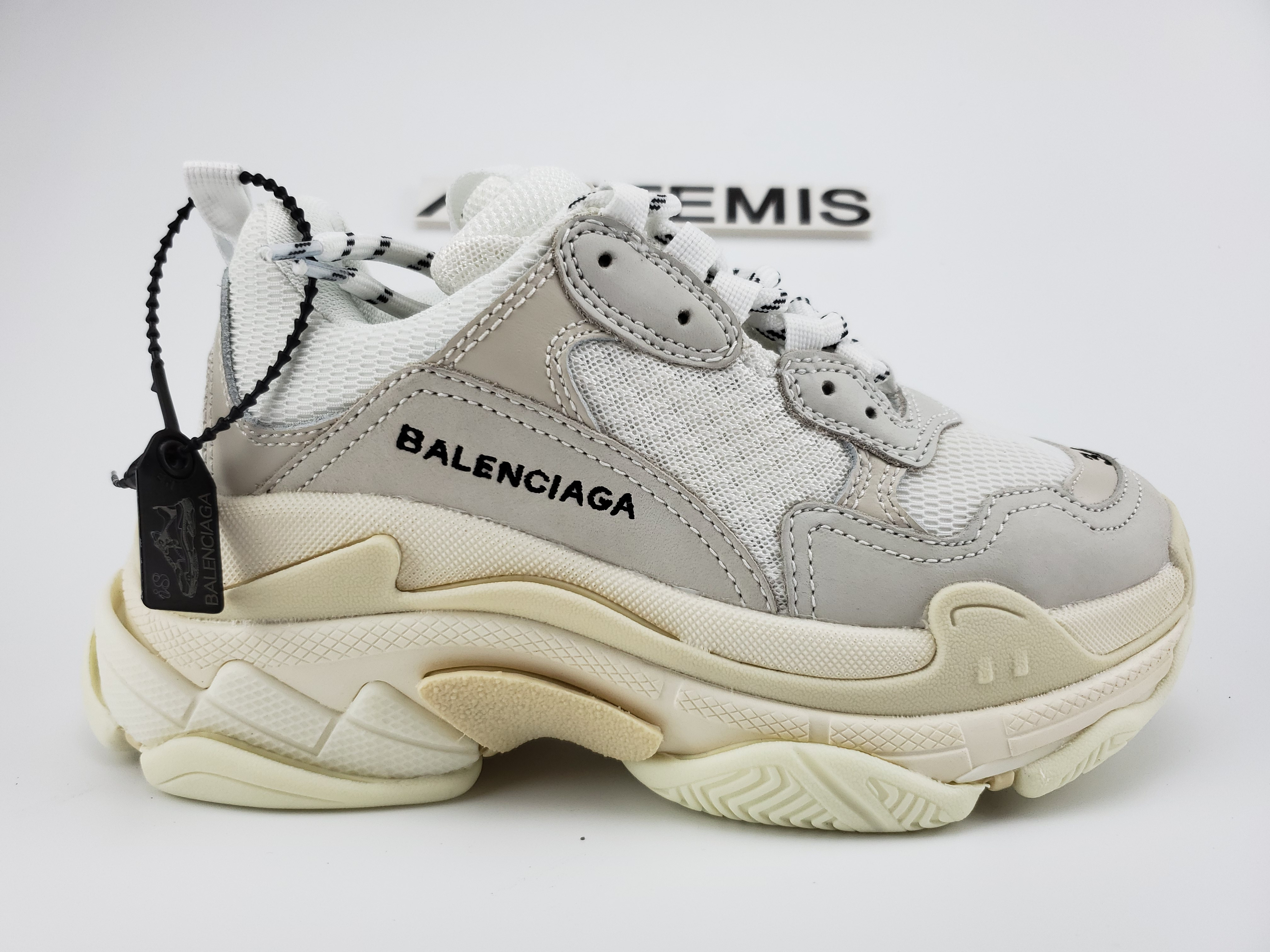 Balenciga Triple S White (2018 Reissue)