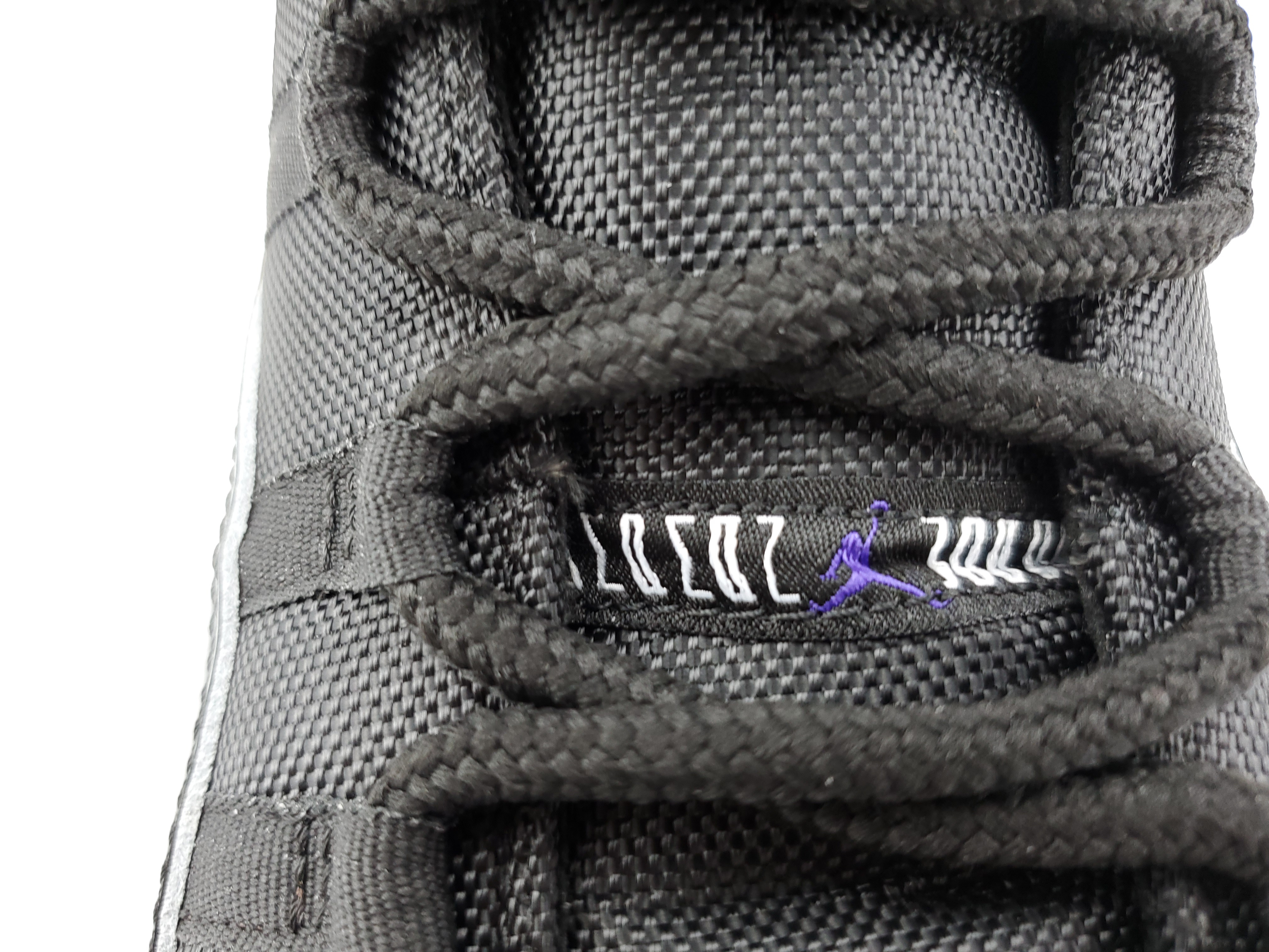 Jordan 11 Retro Space Jam (2016)