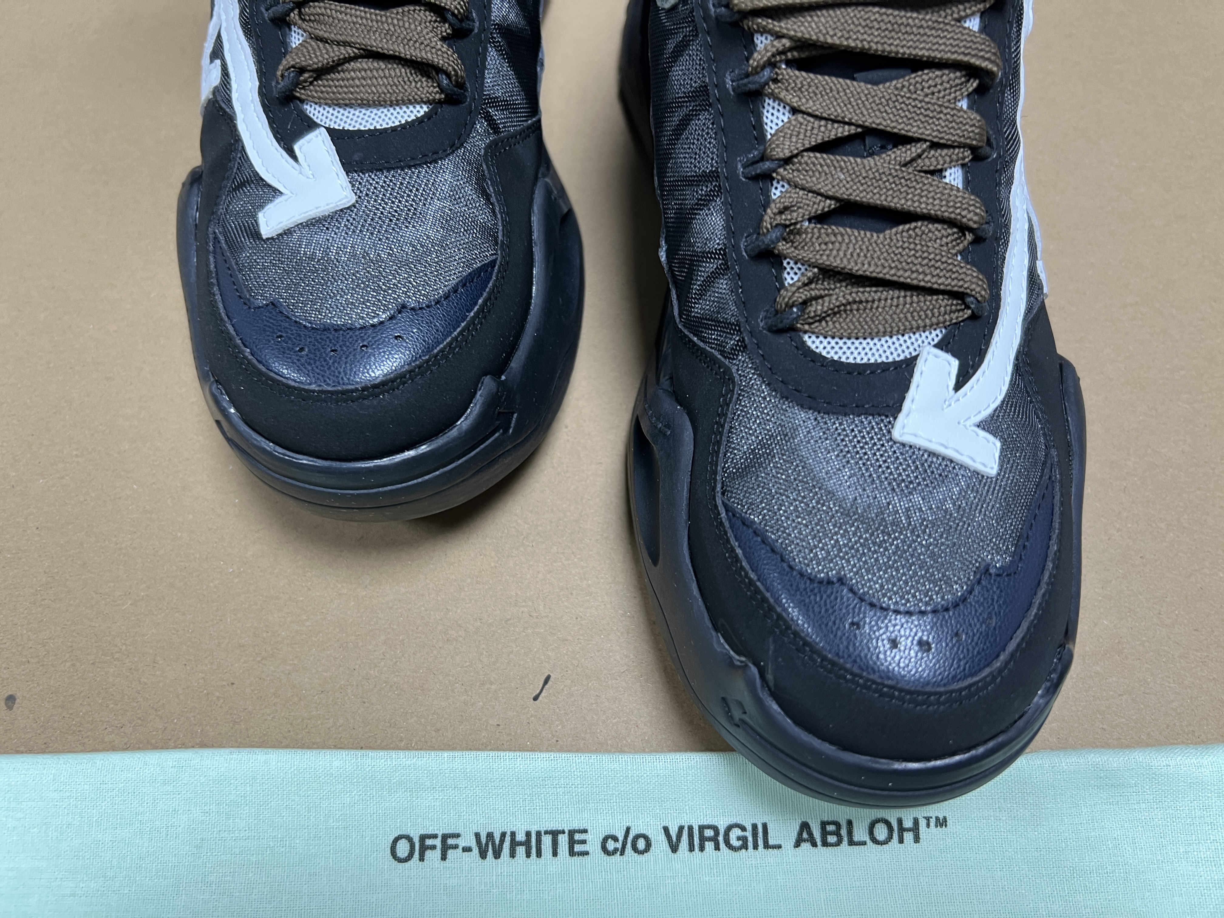 Off-White Odsy-1000 Black