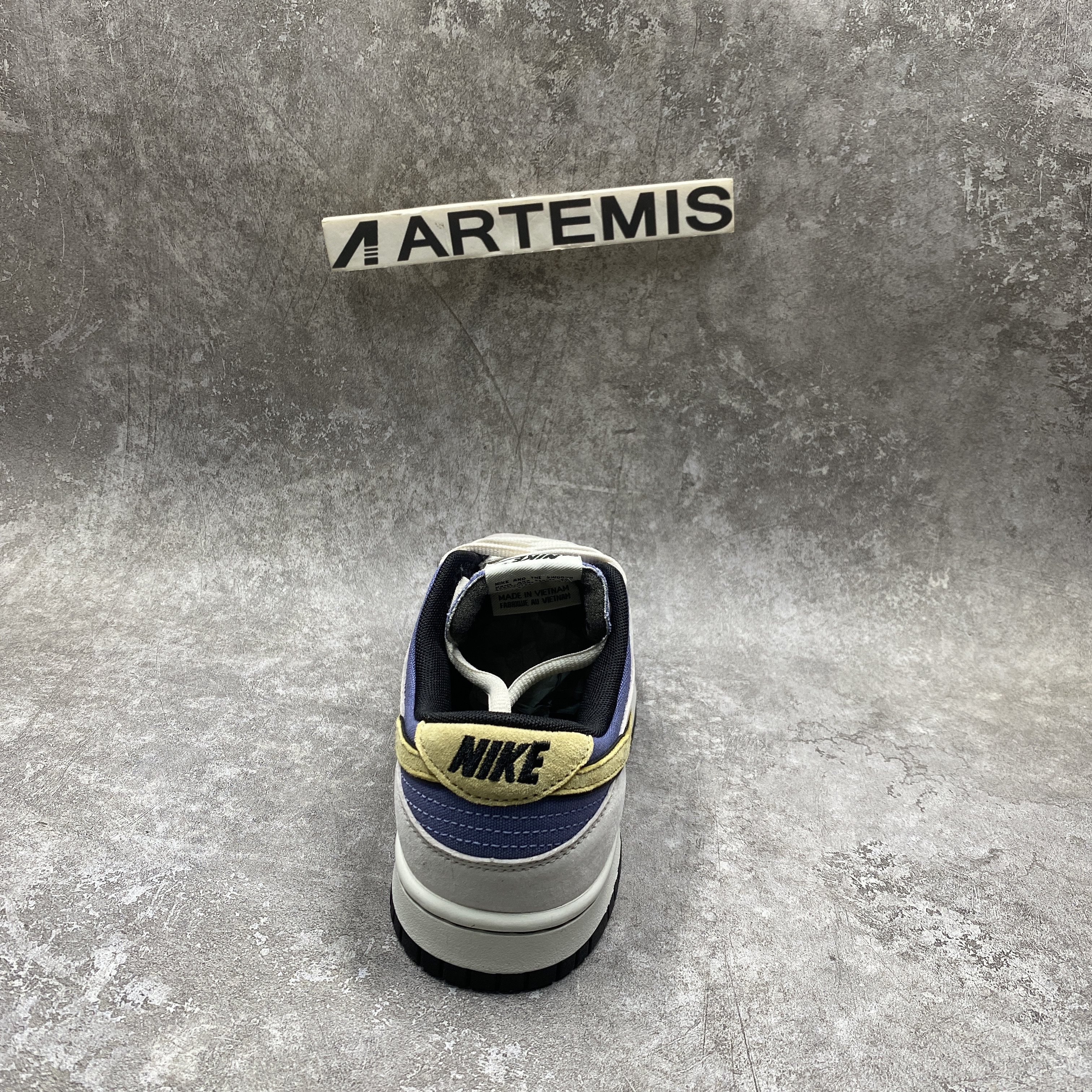oT0mo katsuhiro x nike sb dunk low steamboy ost yellow blue
