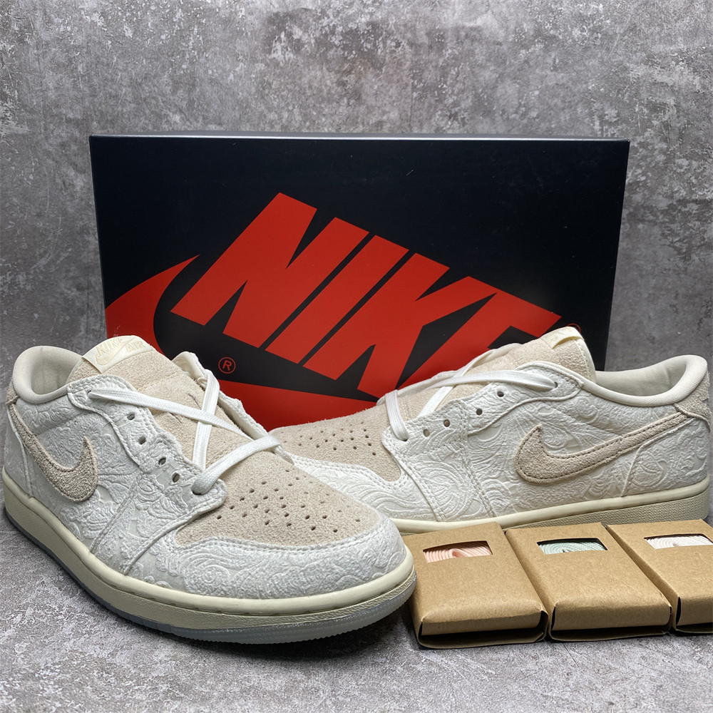 CHRIS PAUL X AIR JORDAN 1 RETRO LOW OG 