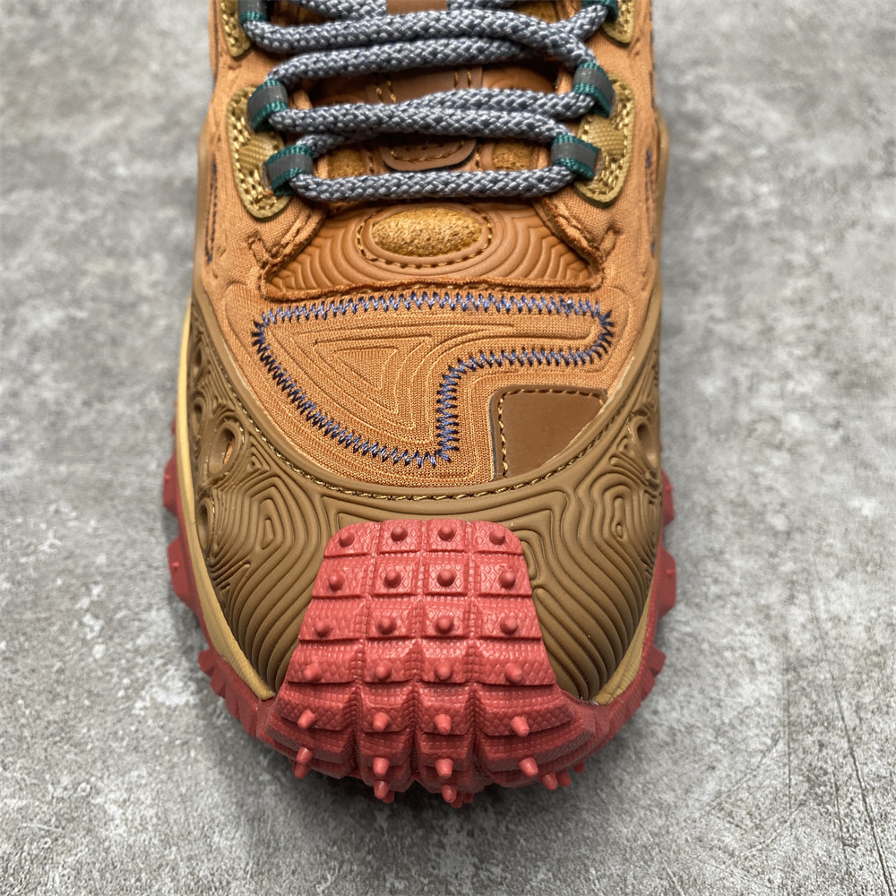M0nc1er trailgrip grain