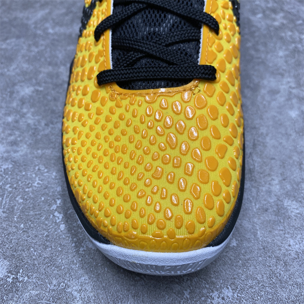 ZOOM KOBE 6