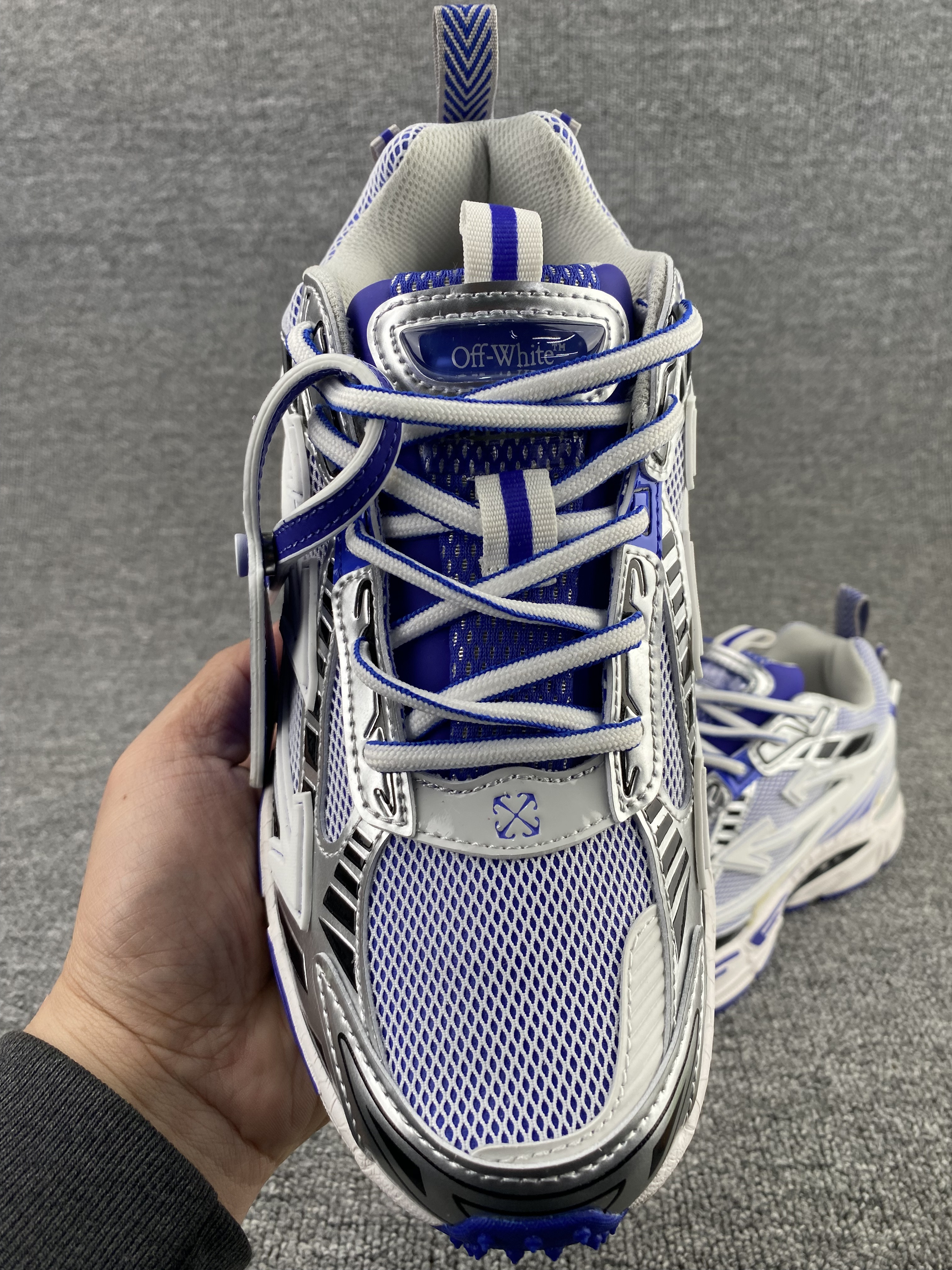 UA Off-White "BE RIGHT BACK"