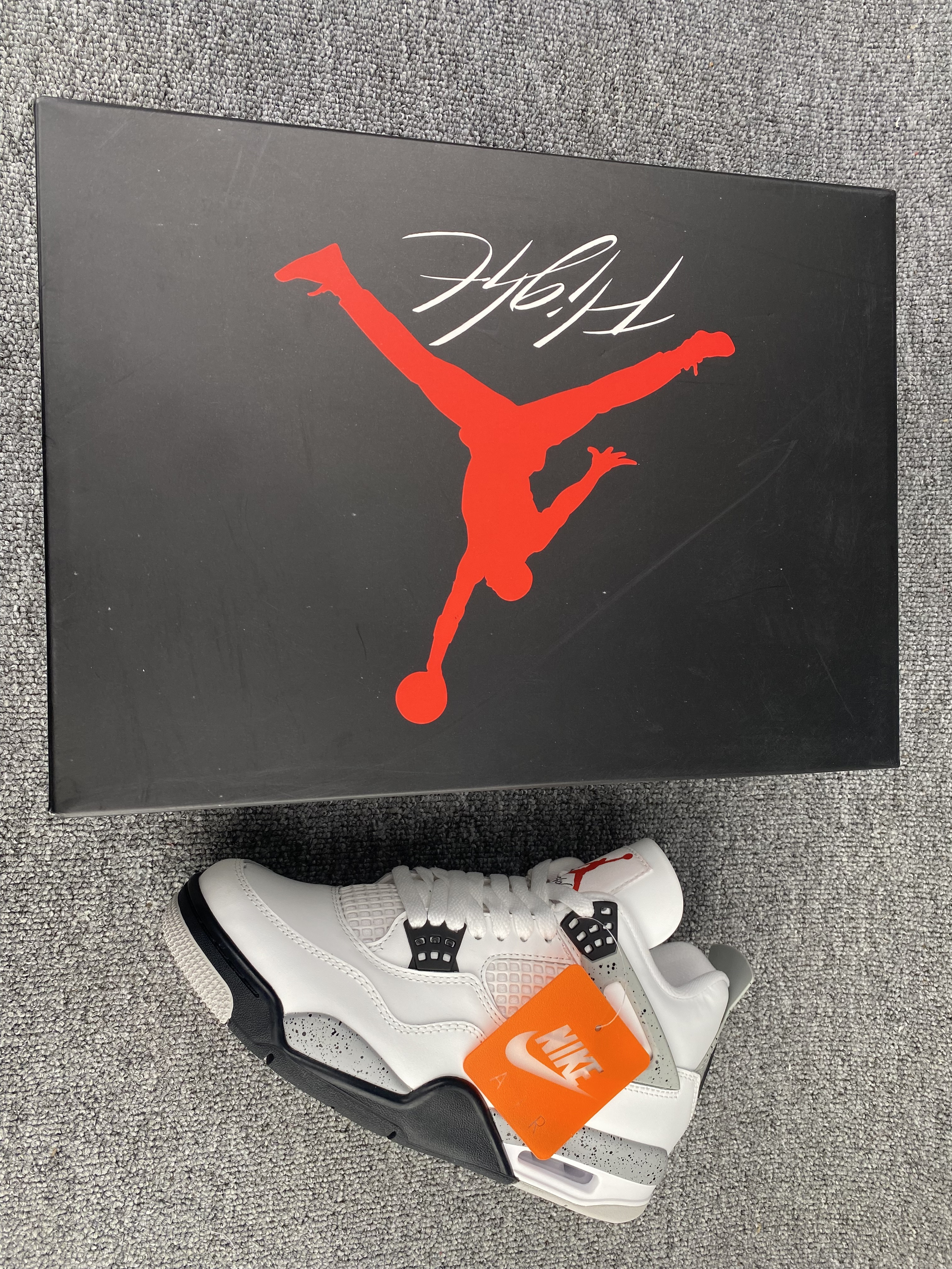 UA Air Jordan 4 Retro