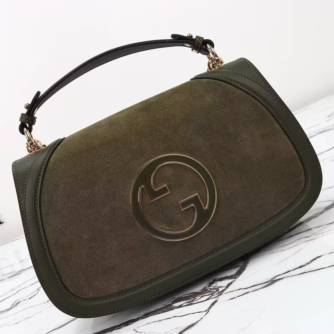 G*u*i shoulder bag 32x17x10cm