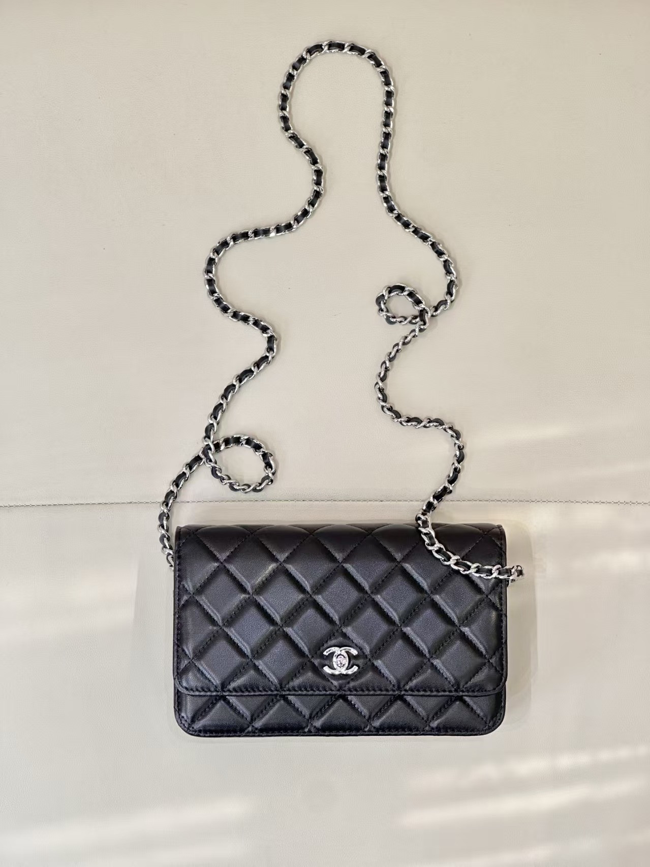 Ch*el woc classic wallet on chain 13x19cm