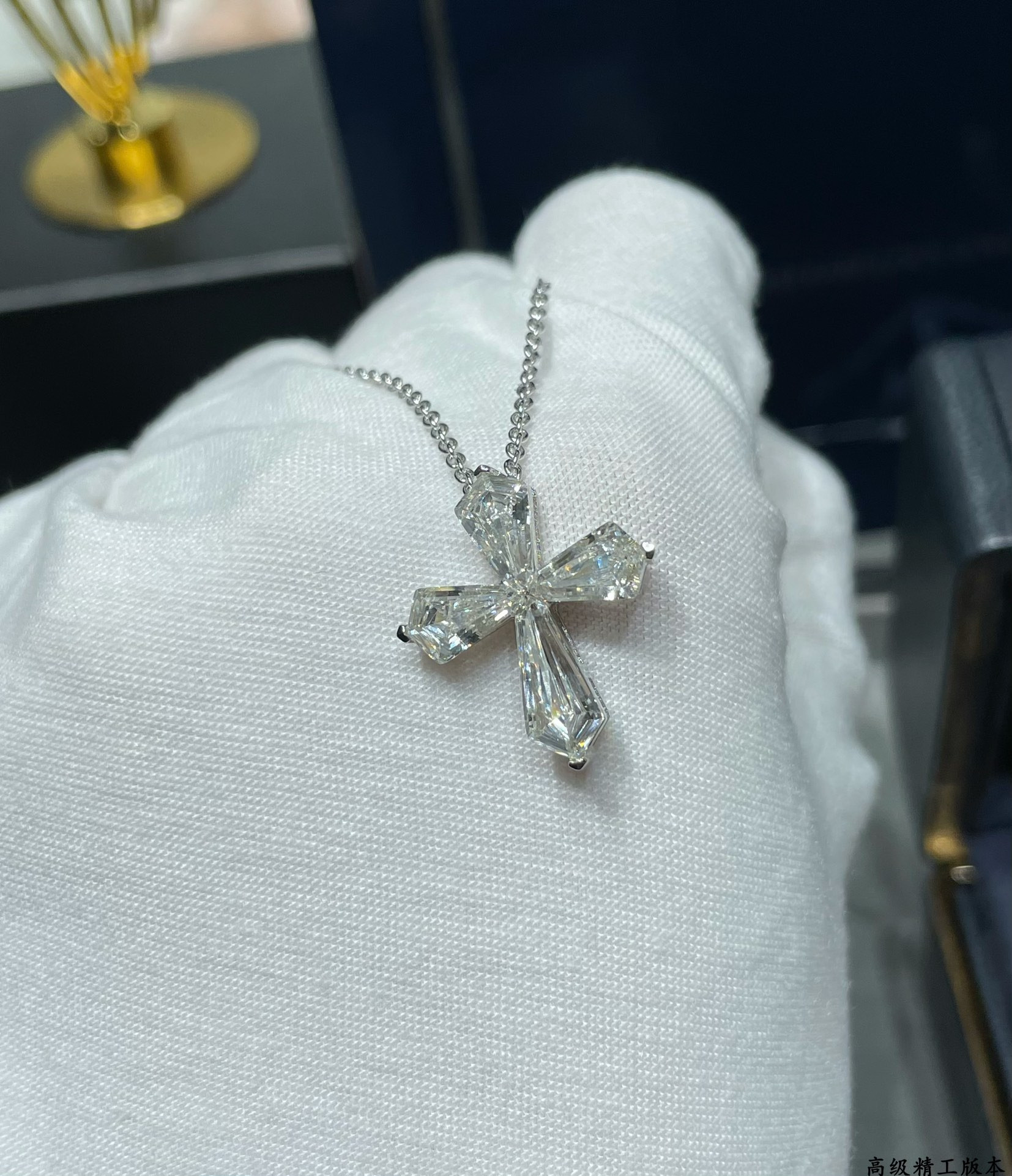 Gr*ff ice flower cross necklace