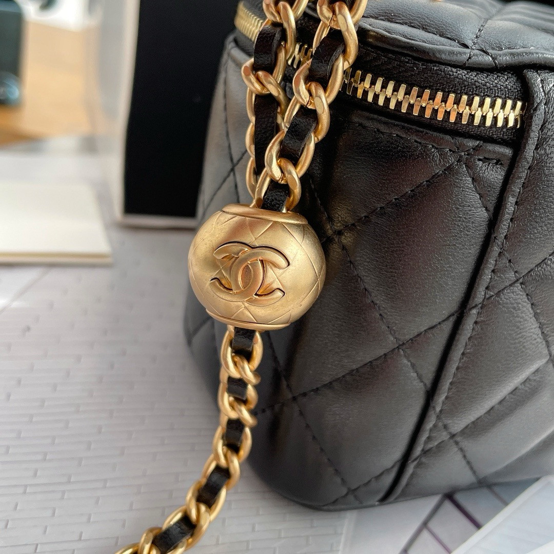 Ch*el walnut gold ball chain with makeup mirror lamb leather square box shoulder bag women