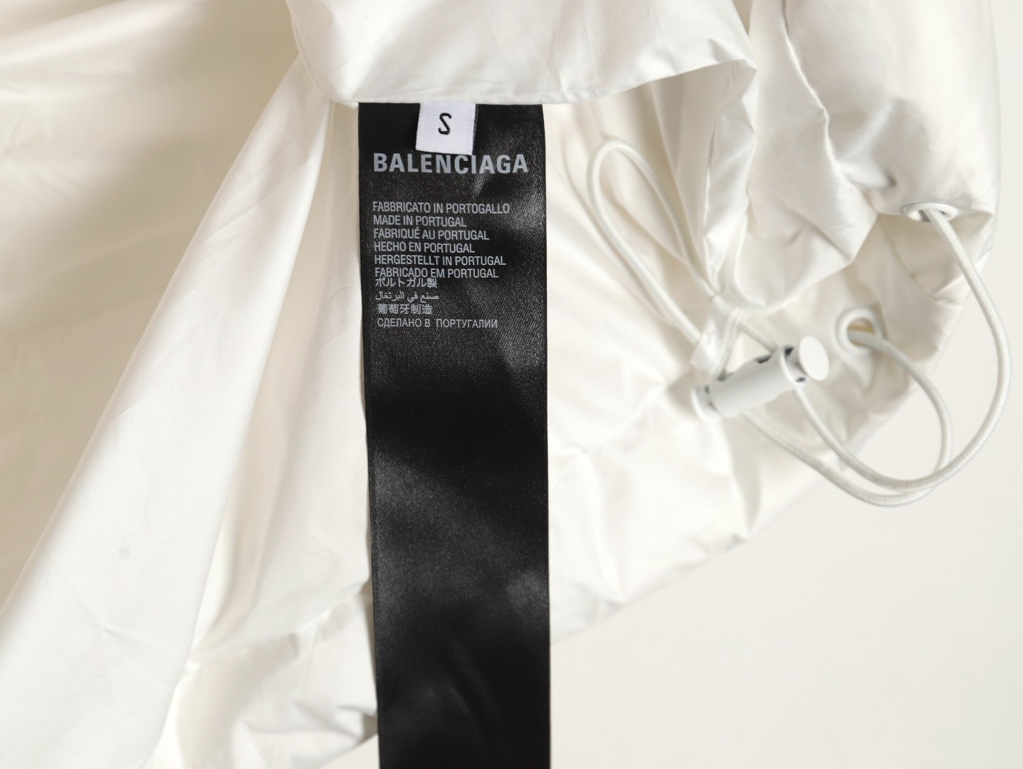 Ba*len*cia*ga blcg puffer vest