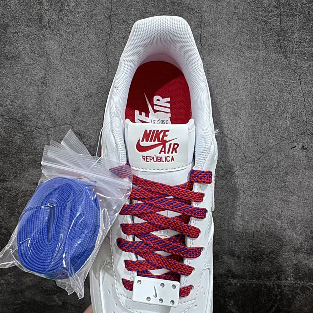 UA Nike Air Force 1 Low