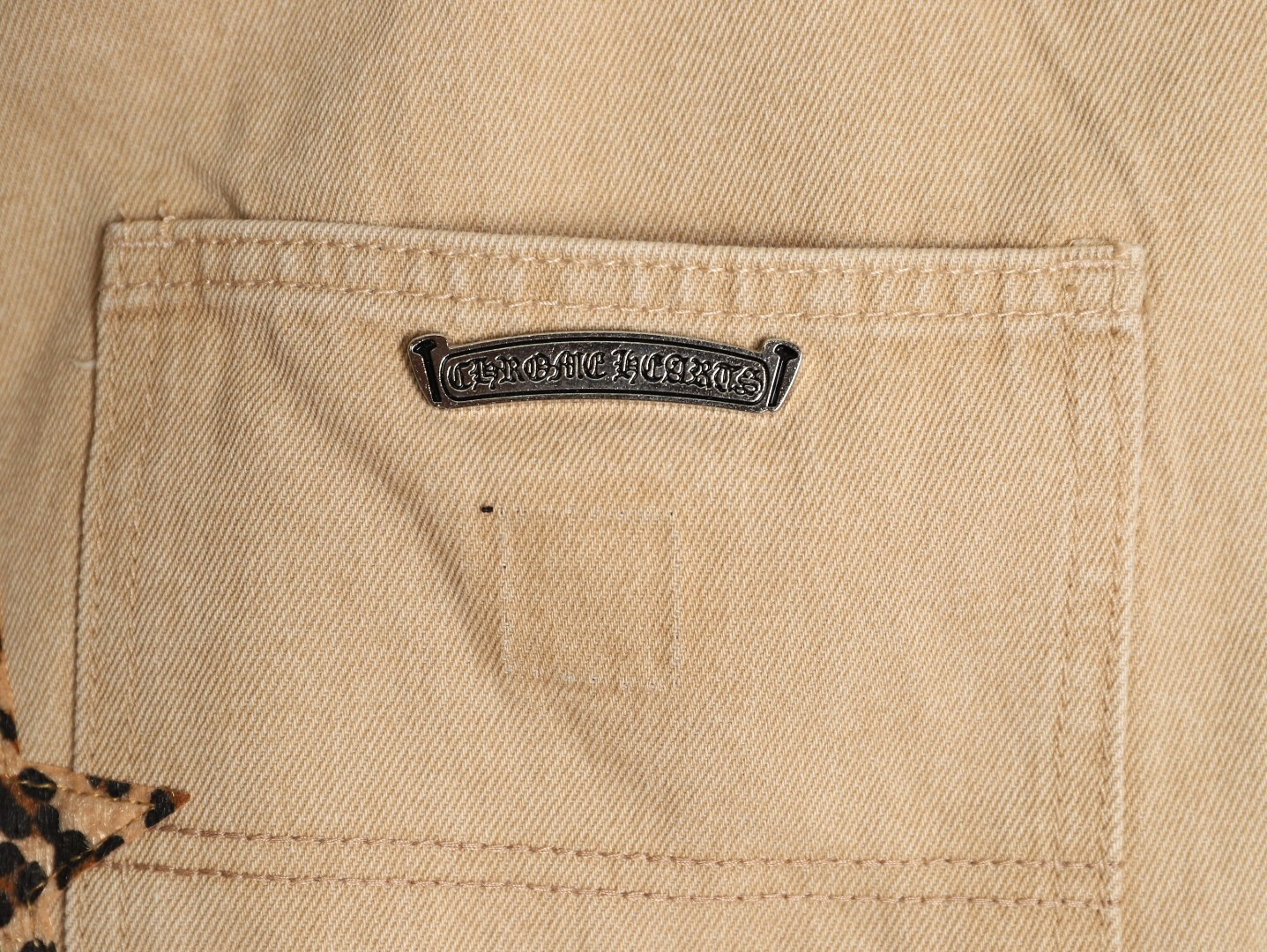 Ch**me He**ts jeans