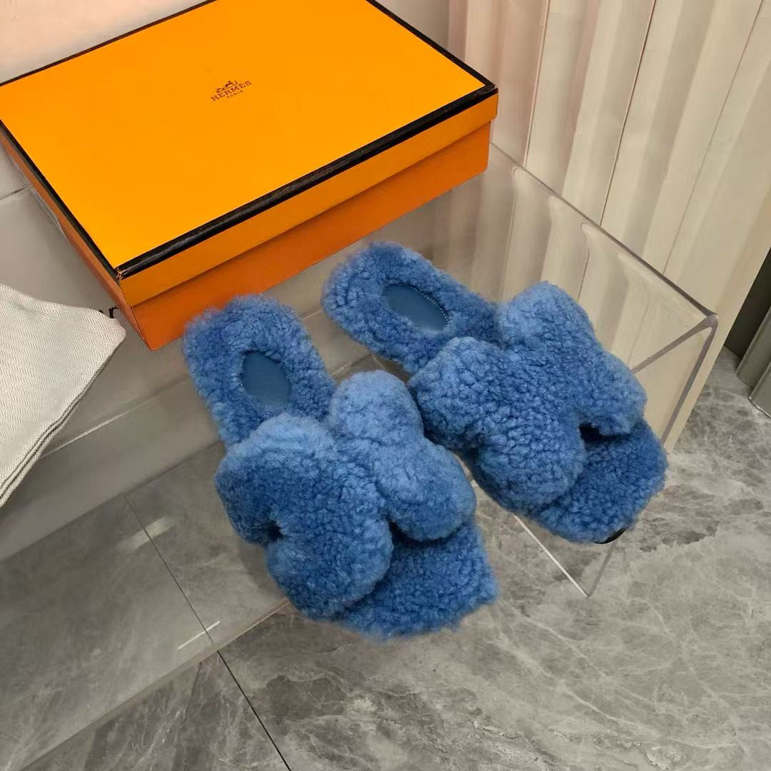 ua H**mes oran sandal