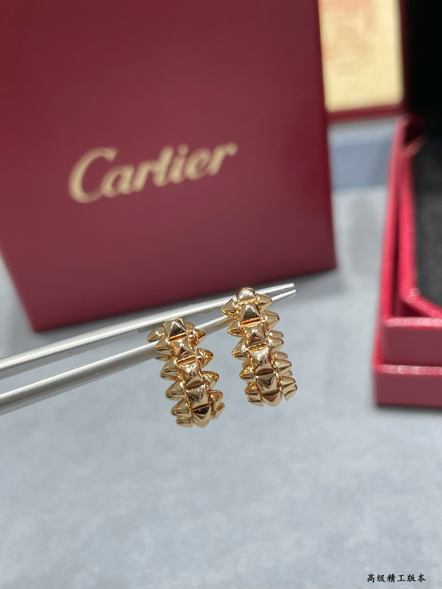 Ca*t*er mini bullet earrings