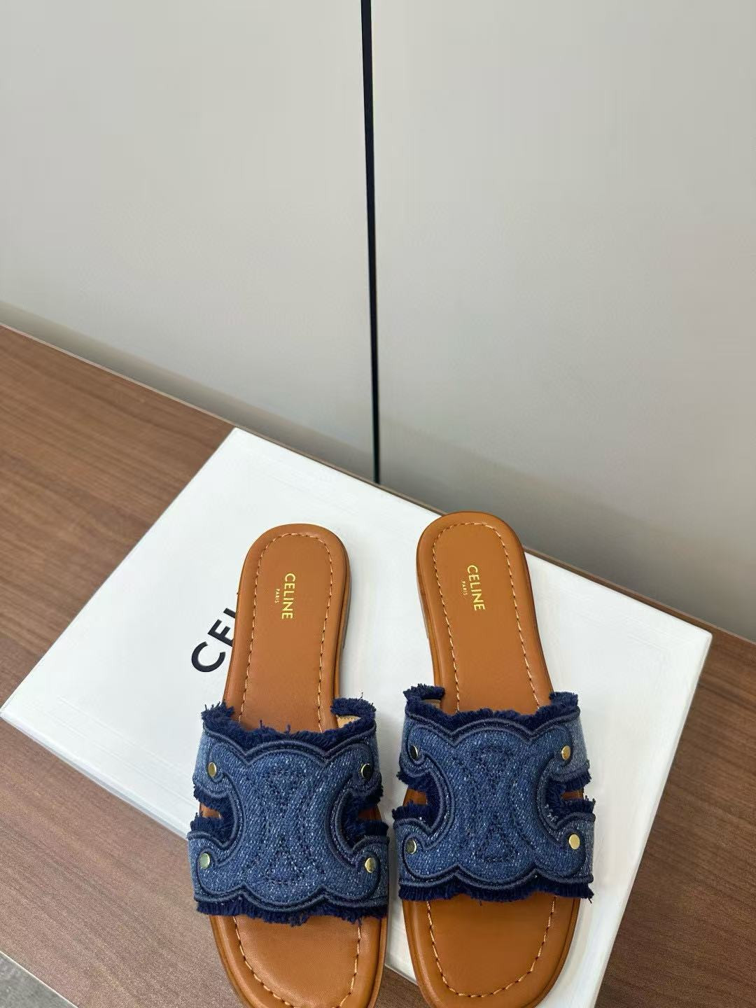 ua ce**e marina fringed mule in De*1m