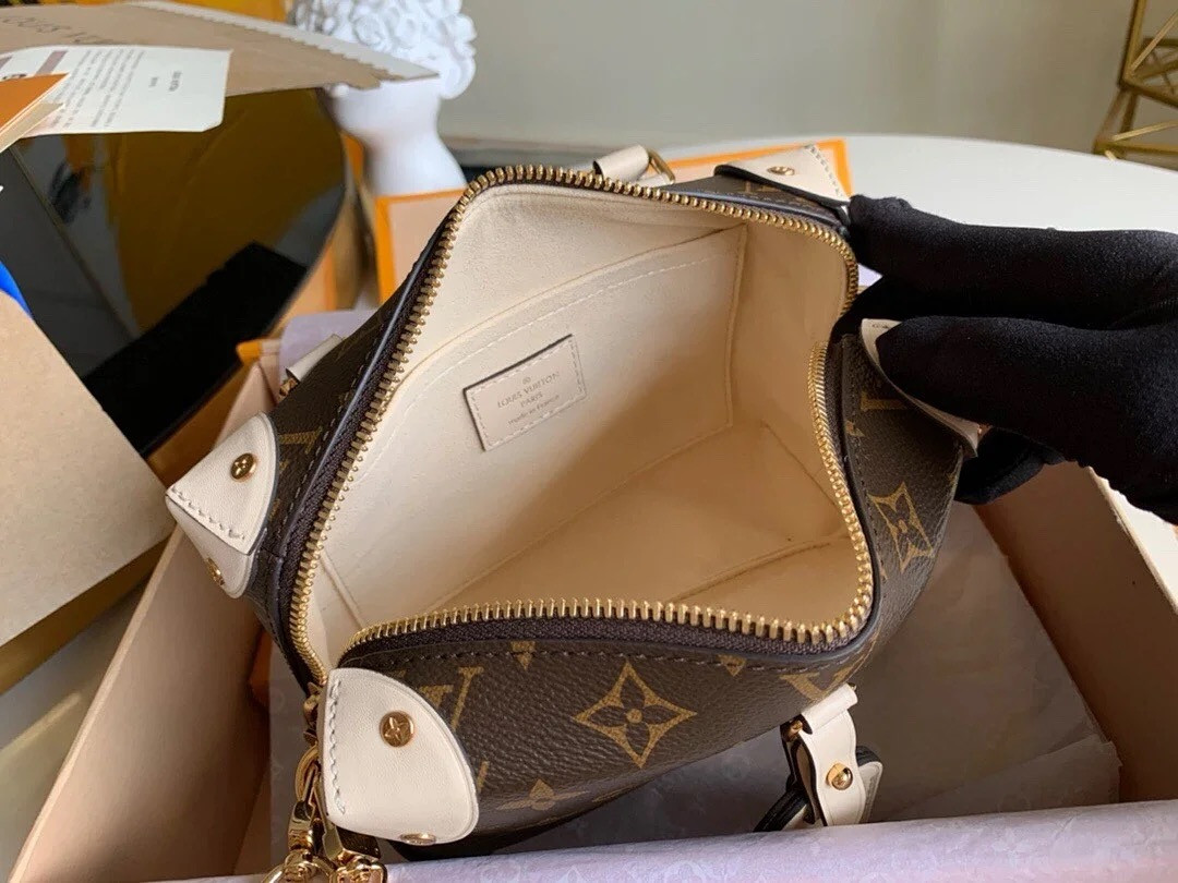 LOCKY BB BAG M48818