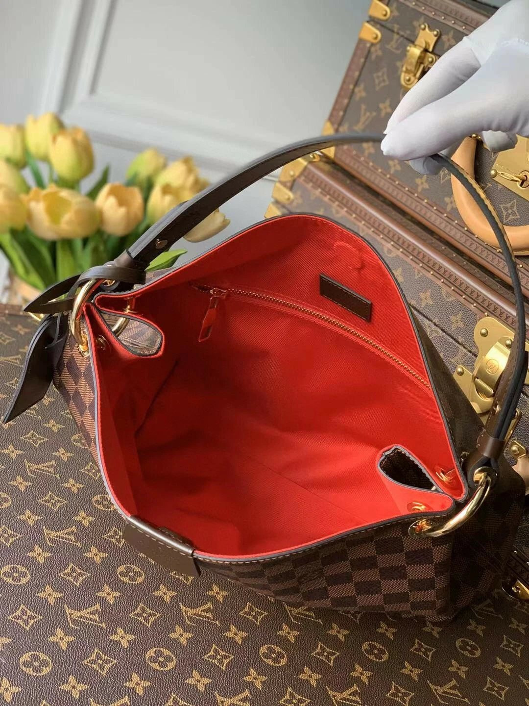 LV GRACEFUL PM N44044