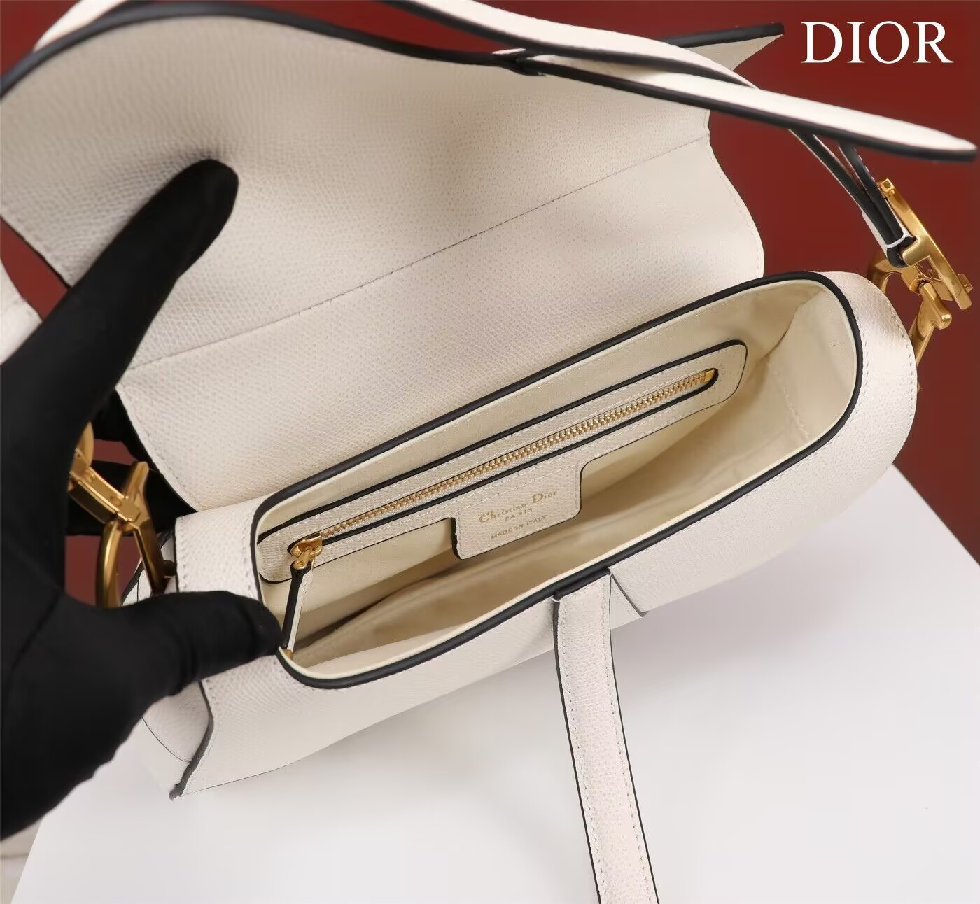 D*or mini saddle bag with strap grained calfskin 19 x 16 x 5 cm