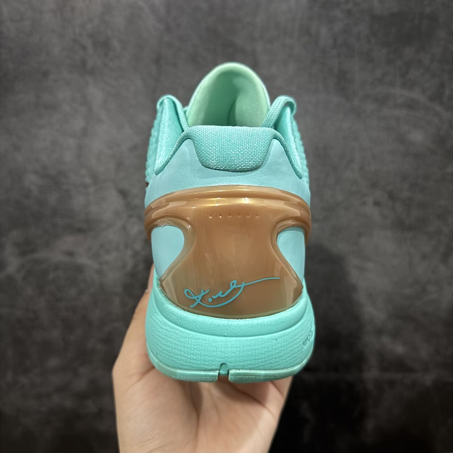 UA Nike Kobe 6 Protro Jalen Brunson Statue of Liberty