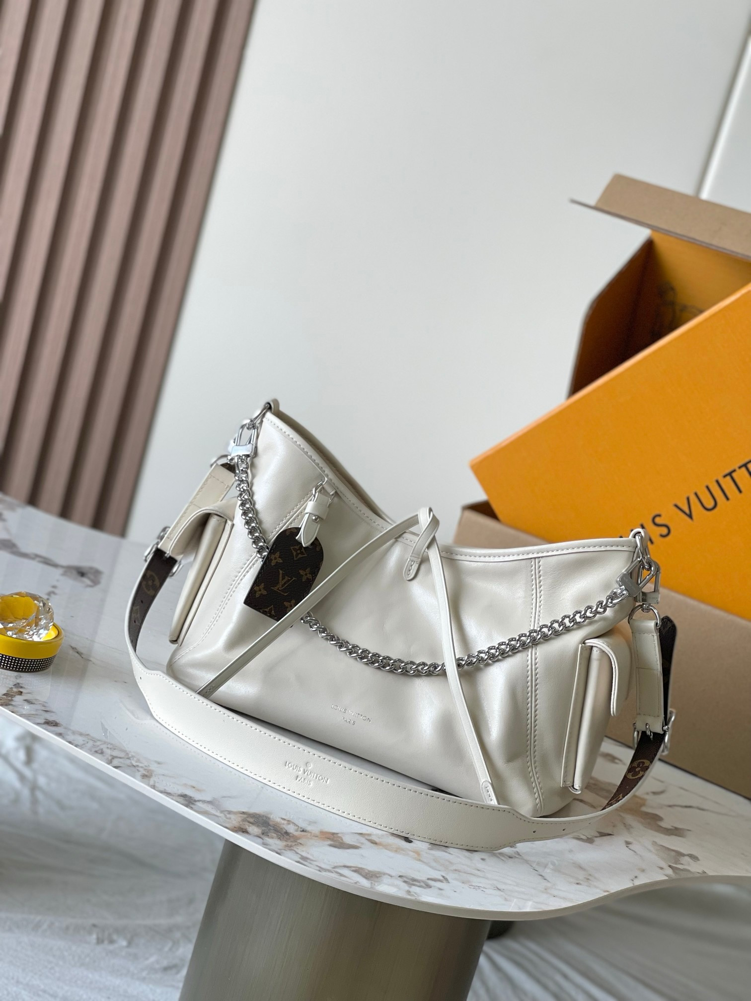 LV CarryAll Cargo Vibe PM M12919 33.5x23x15cm