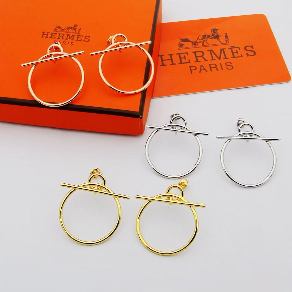 H**mes loop earrings