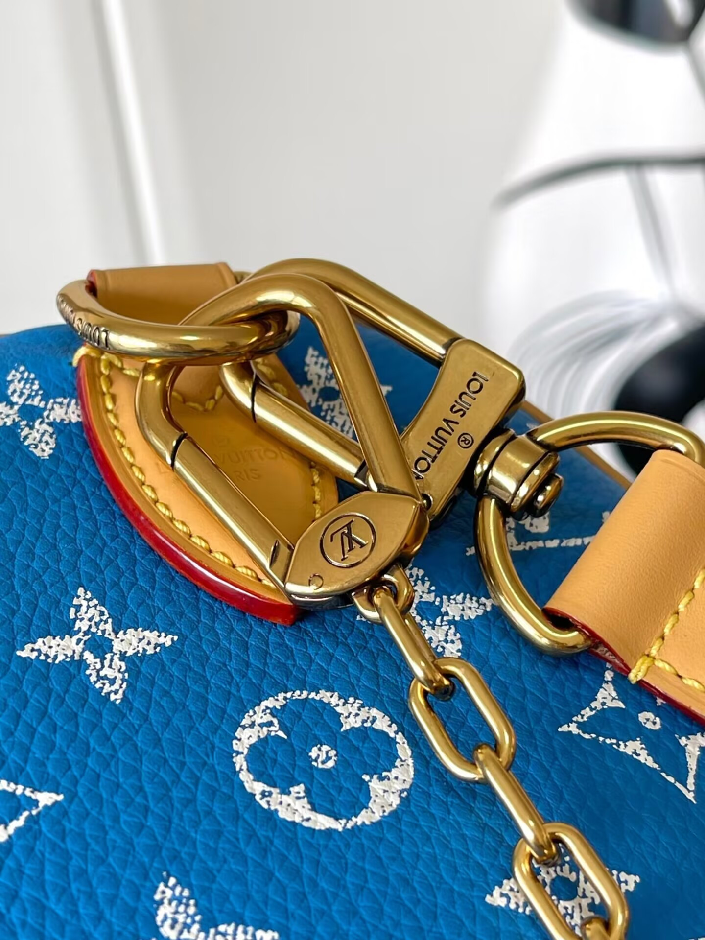 LV SPEEDY BANDOULIÈRE25 M24424