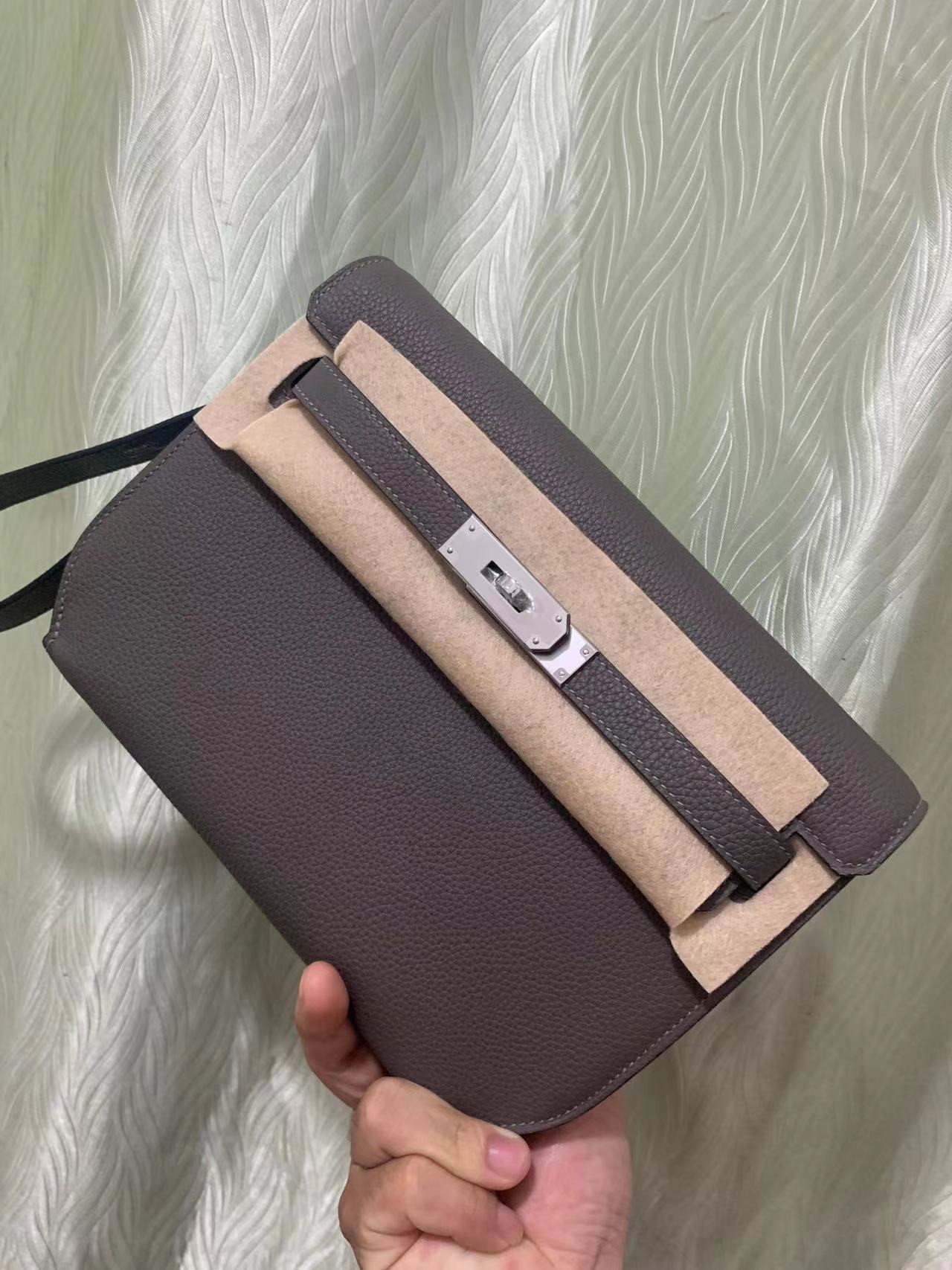 H**mes kelly depeches togo 25cm