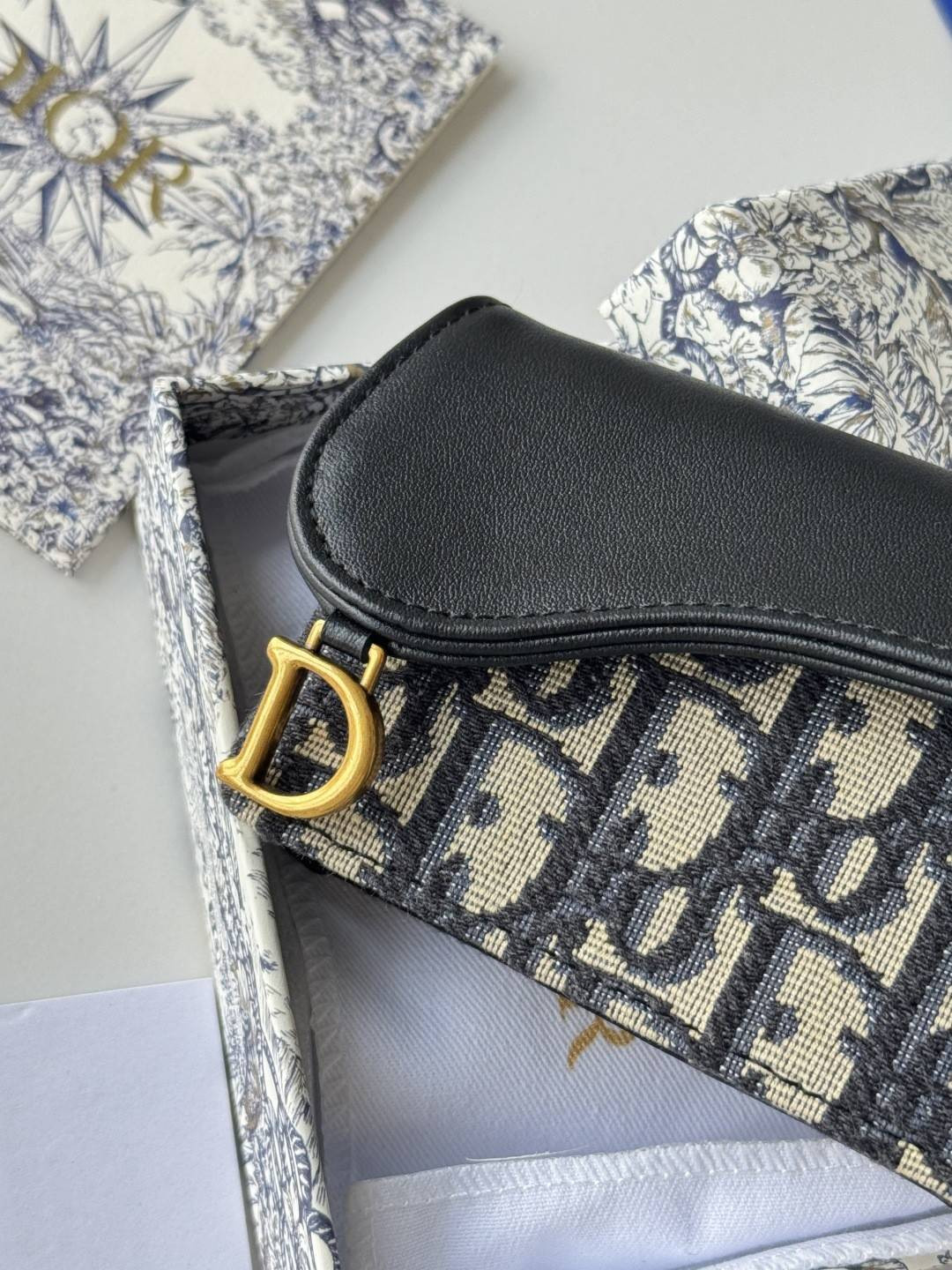 D*or saddle bloom card holder 11x7.5x3cm