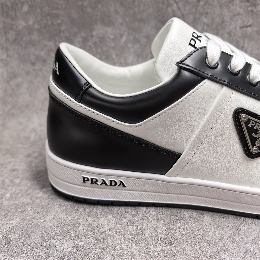 ua Pra*a downtown low top sneakers