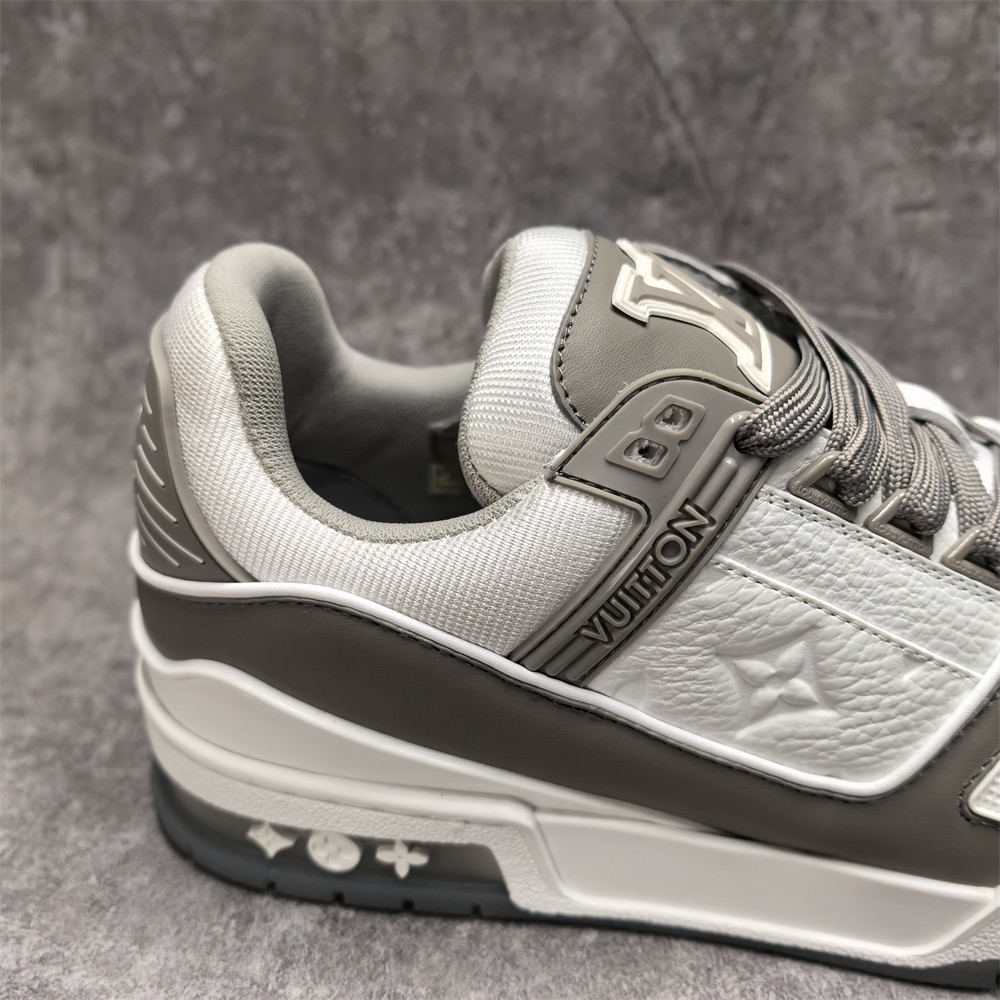 UA LV Trainer Sneaker
