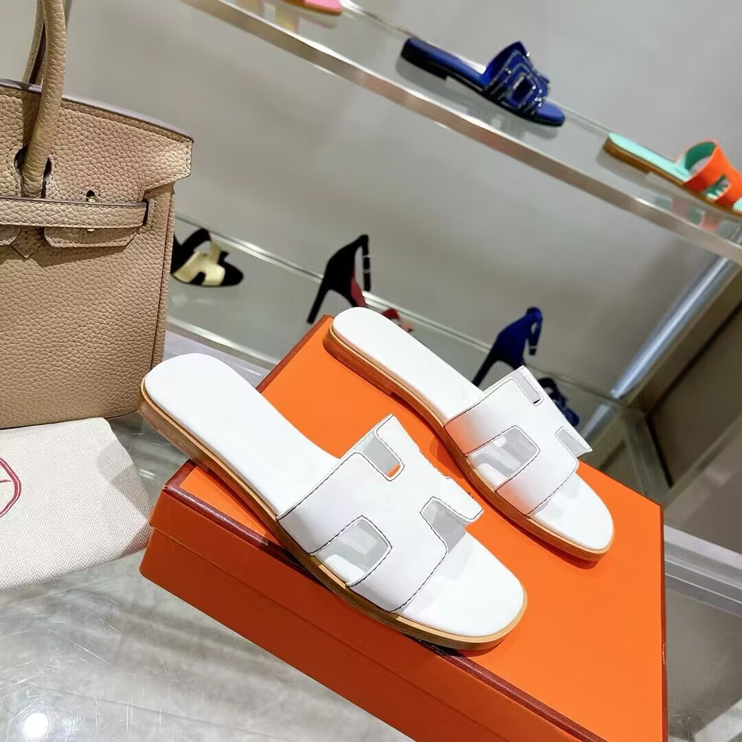 ua H**mes oran sandal
