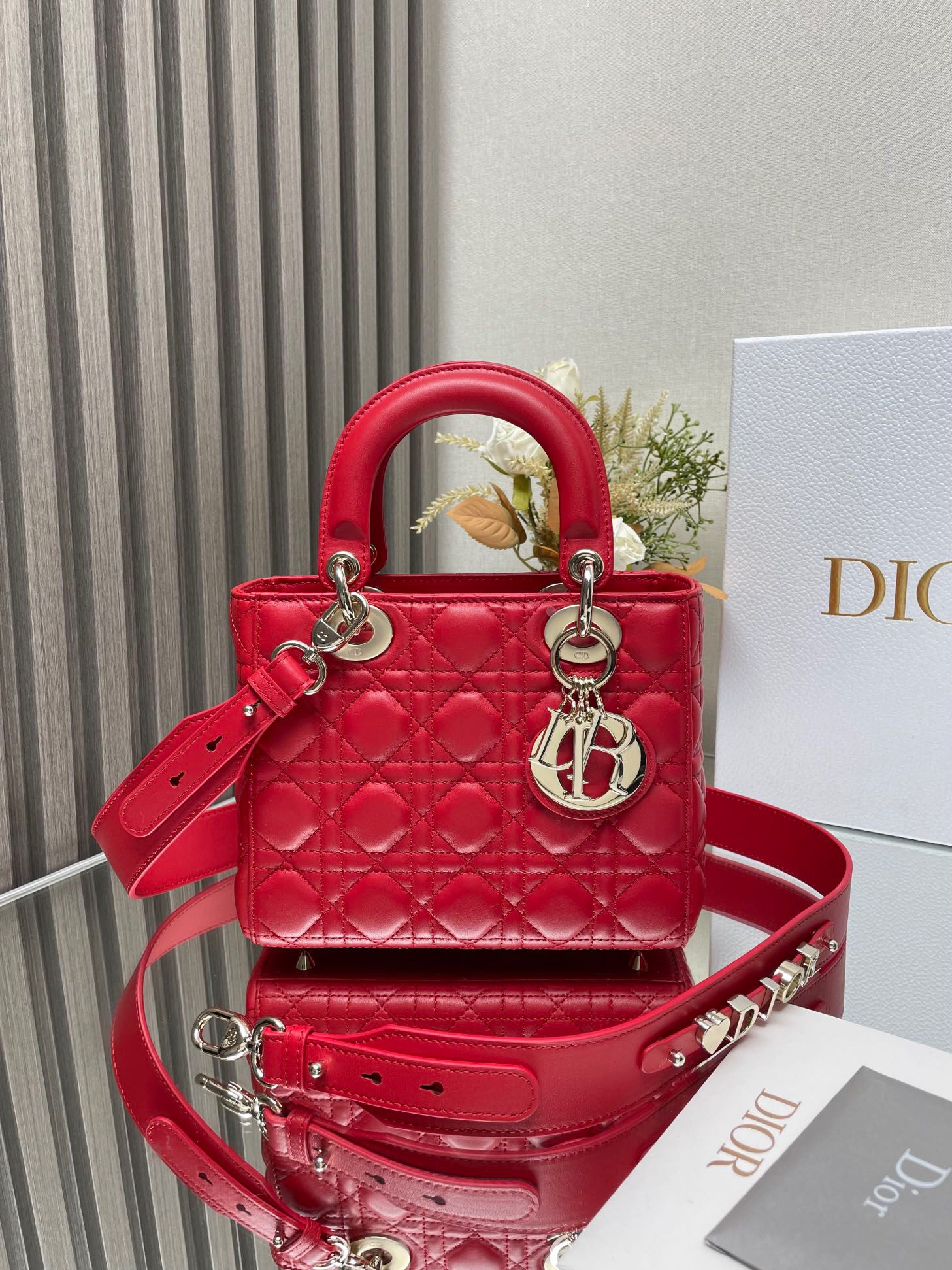 small lady D*or my abcD*or bag red 8 x 6.5 x 3 inches