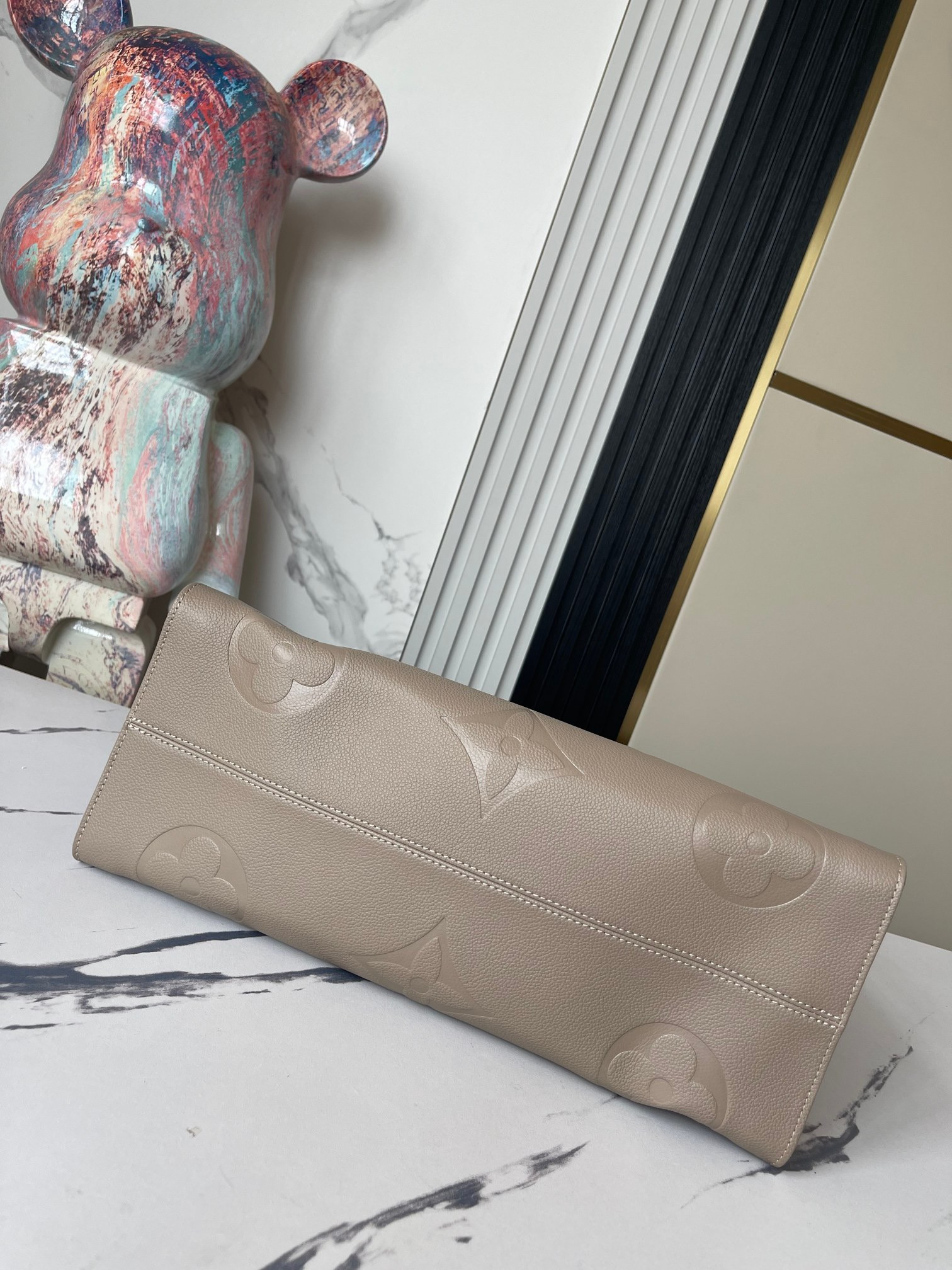 LV OnTheGo GM M449251 16.1 x 13.4 x 7.5inches