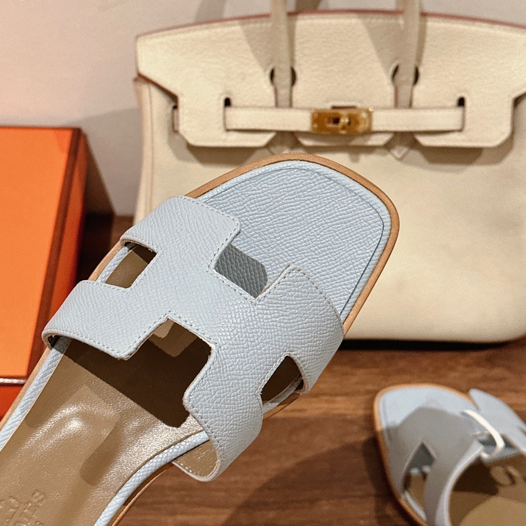 ua H**mes oran sandal