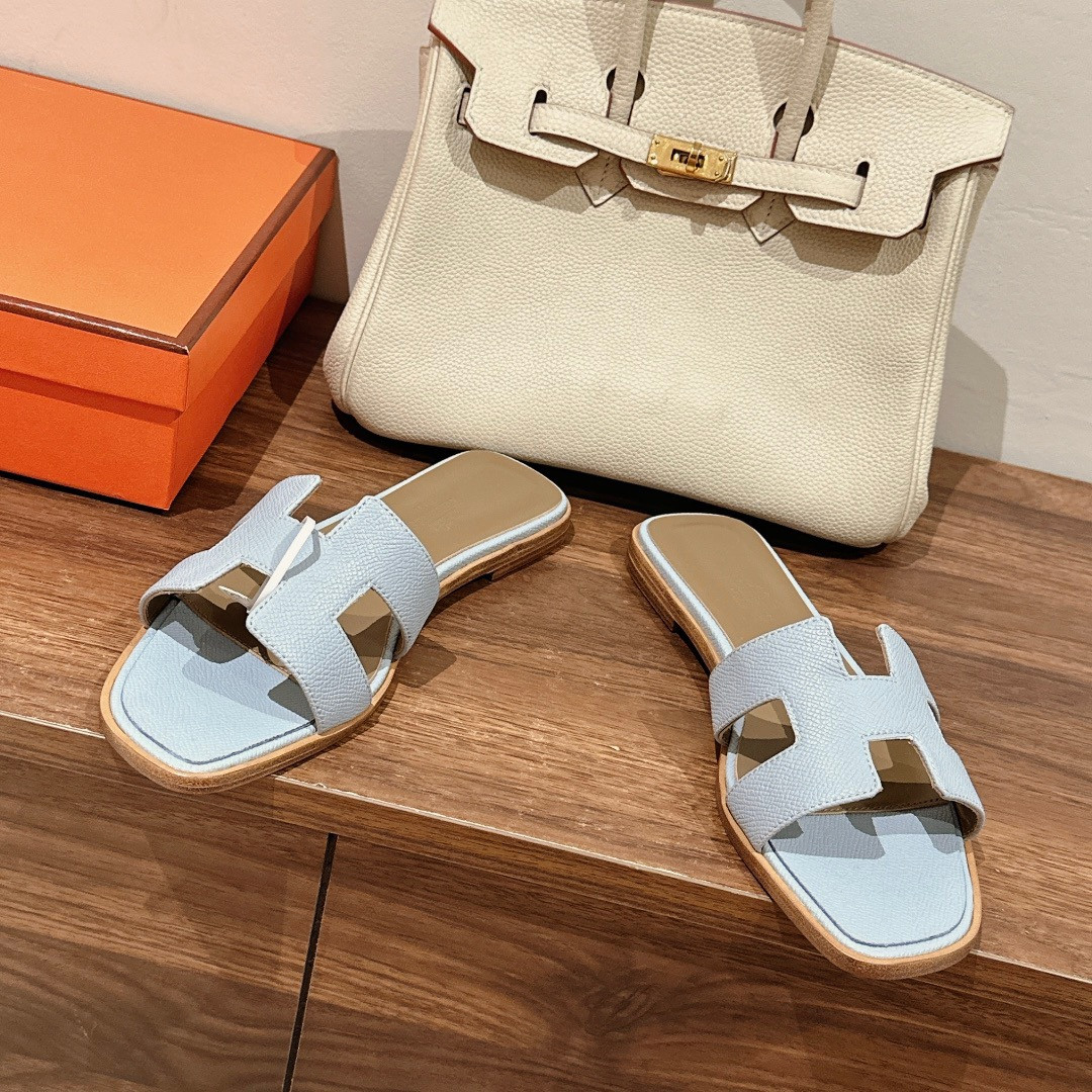 ua H**mes oran sandal