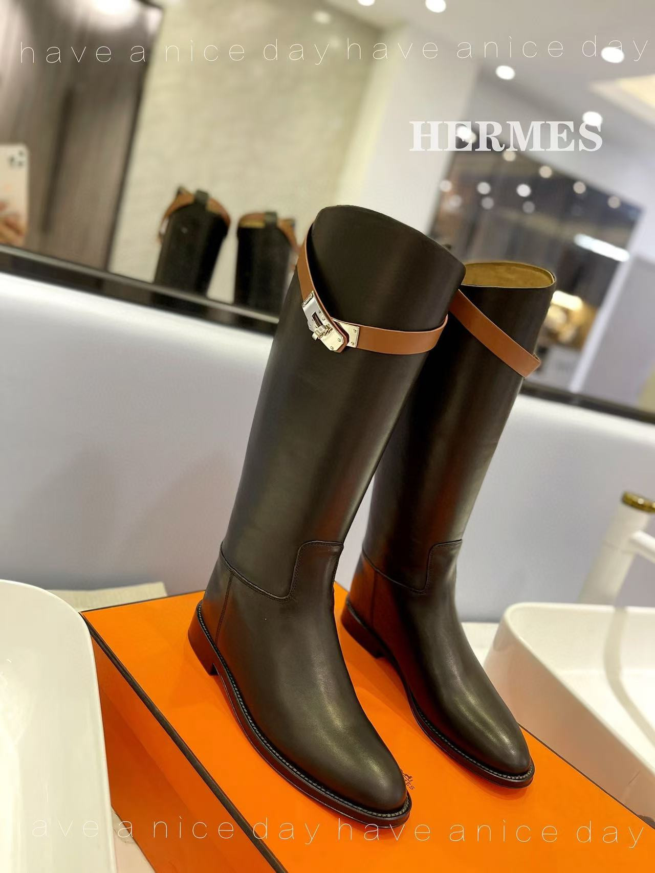 ua H**mes jumping boots