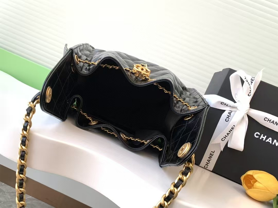 Ch*el 25c bucket bag 30x26x14cm