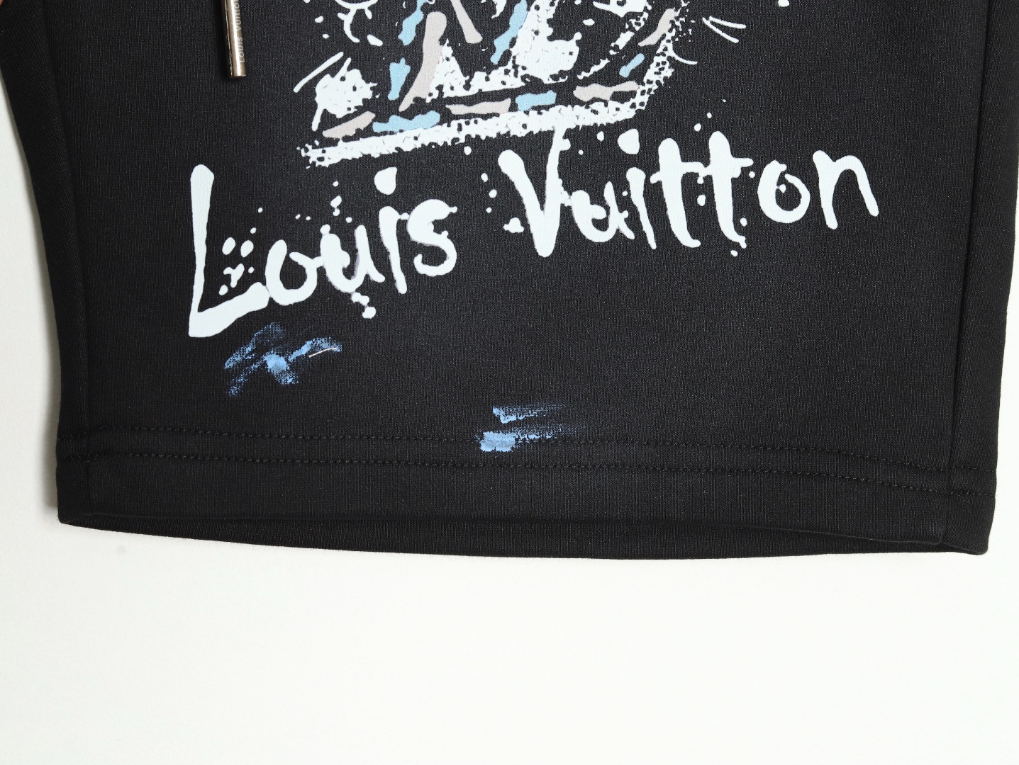 l0*is V*t0n lv shorts