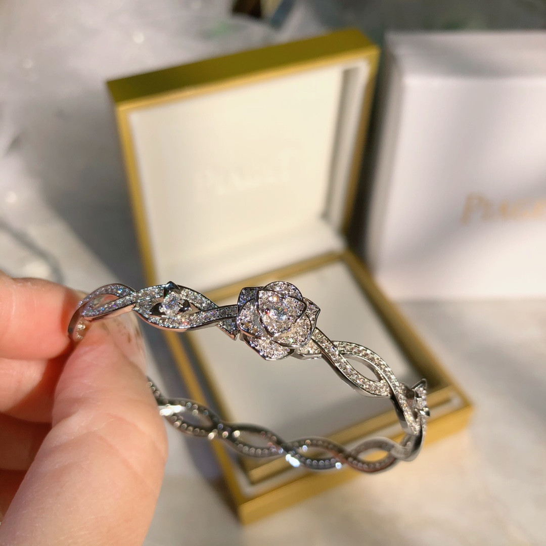 P1aget rose bracelet