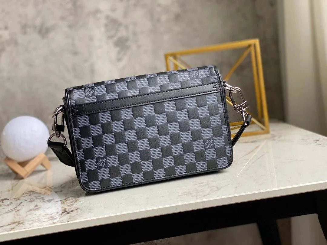 LV STUDIO MESSENGER N50007