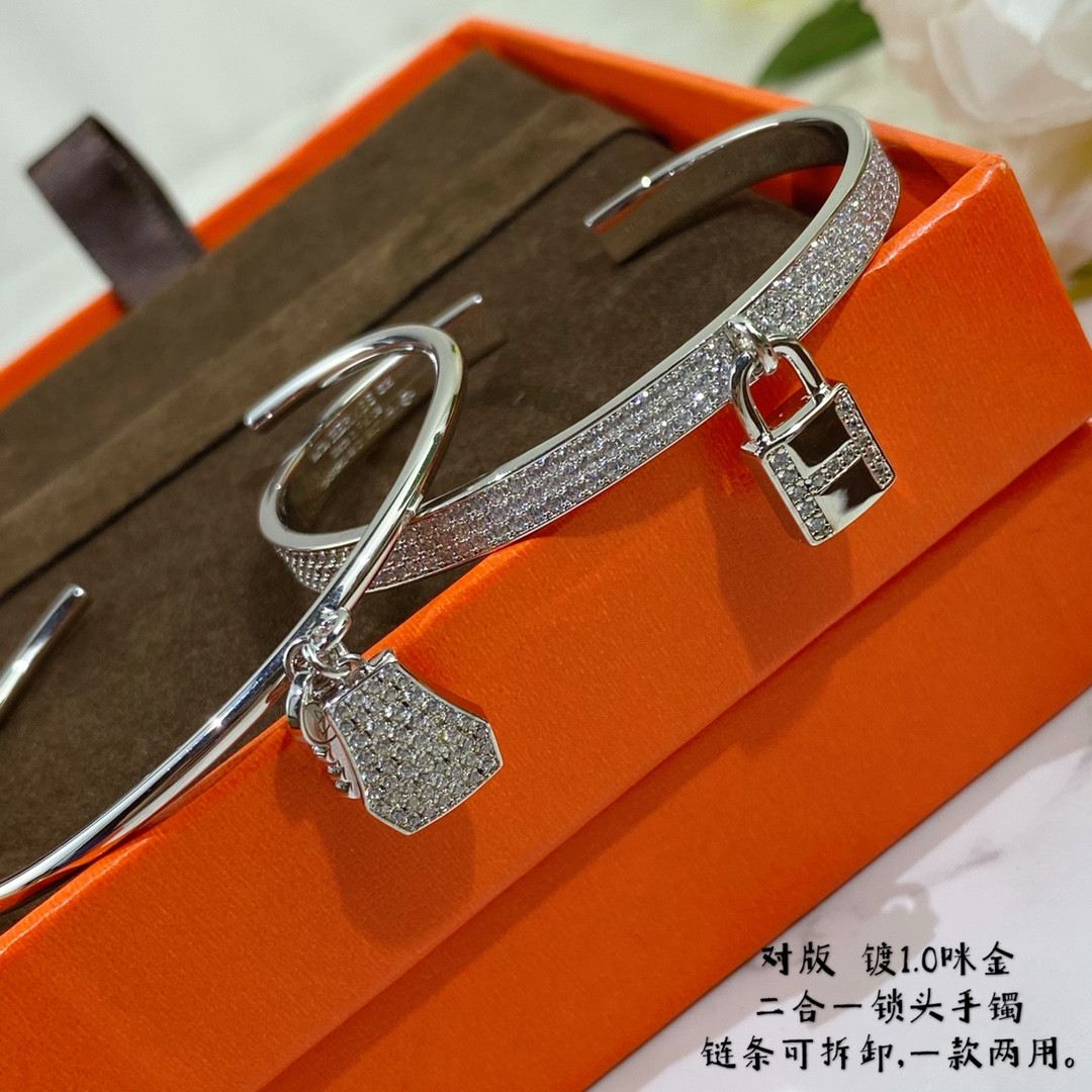 H**mes two-in-one padlock bracelet