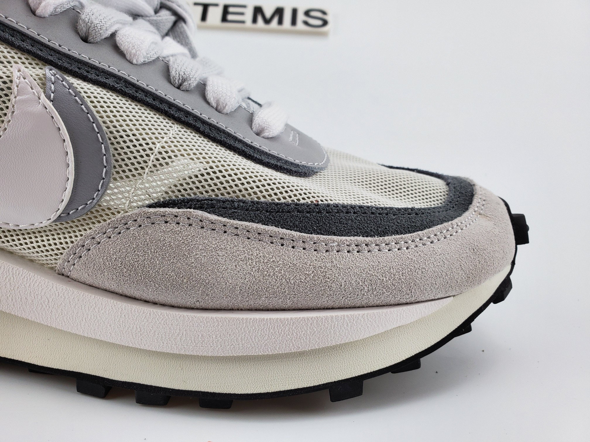 Nike LD Waffle Sacai White Grey
