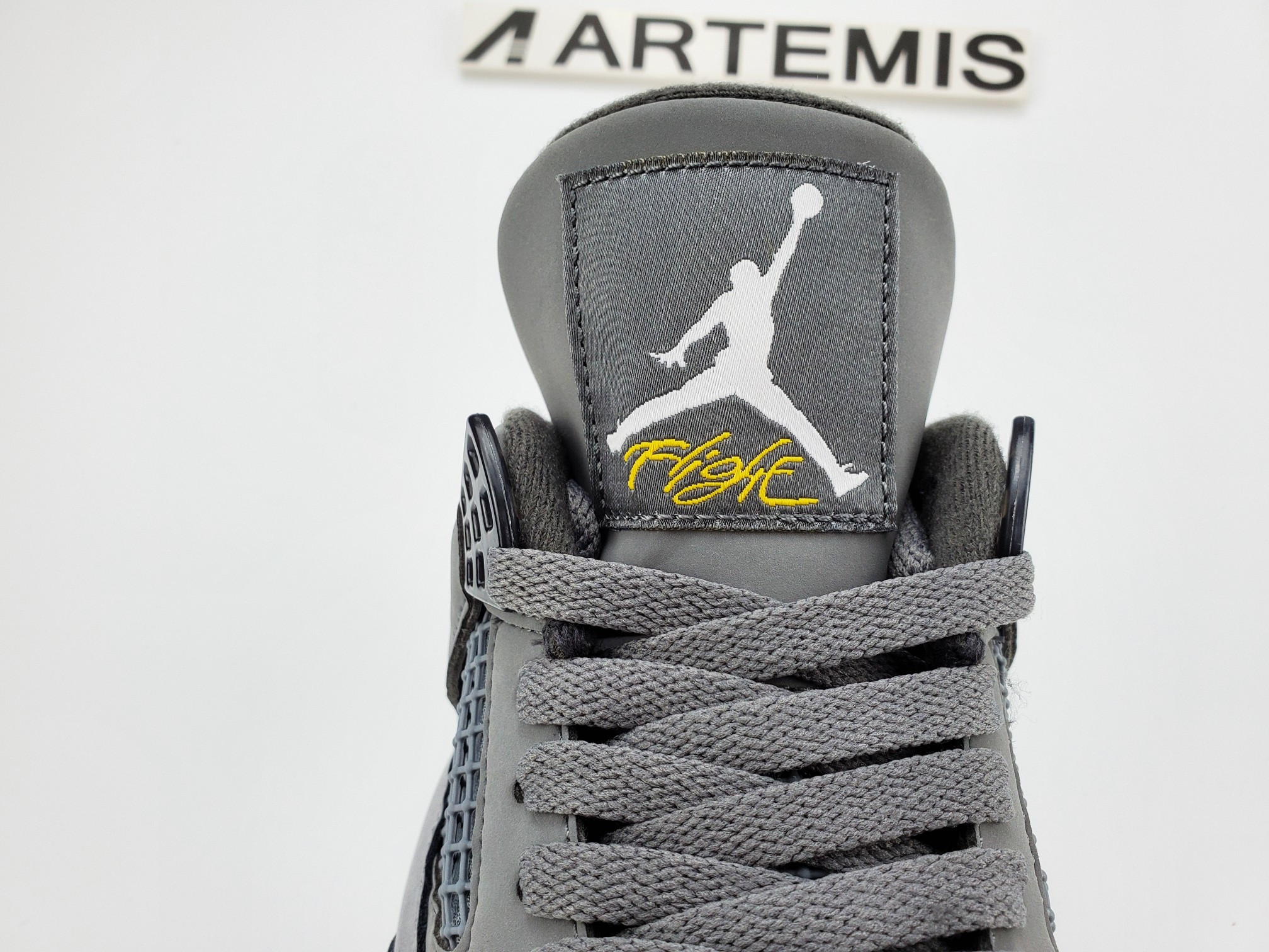 Jordan 4 Retro Cool Grey(2019)